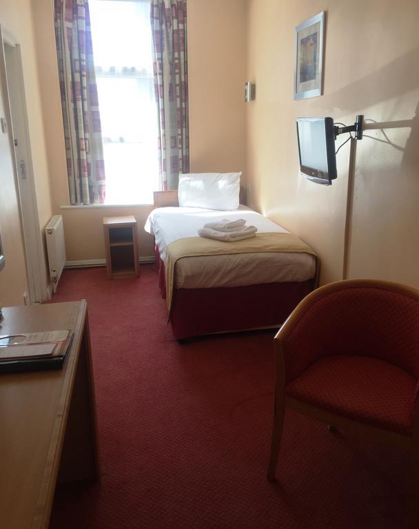 Antoinette Hotel Kingston Kingston upon Thames  Dış mekan fotoğraf