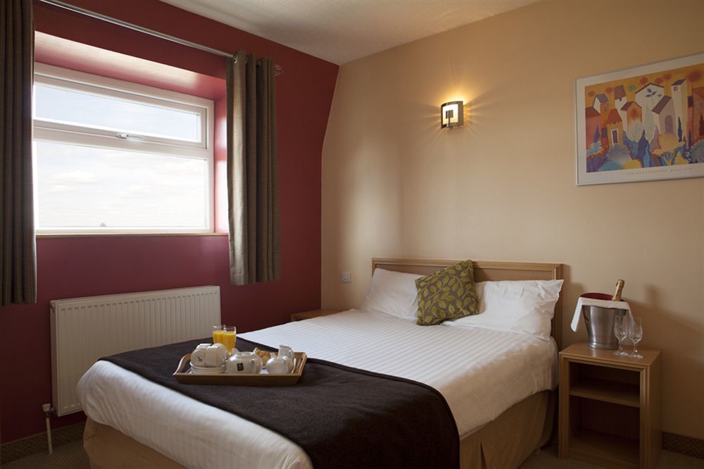 Antoinette Hotel Kingston Kingston upon Thames  Dış mekan fotoğraf