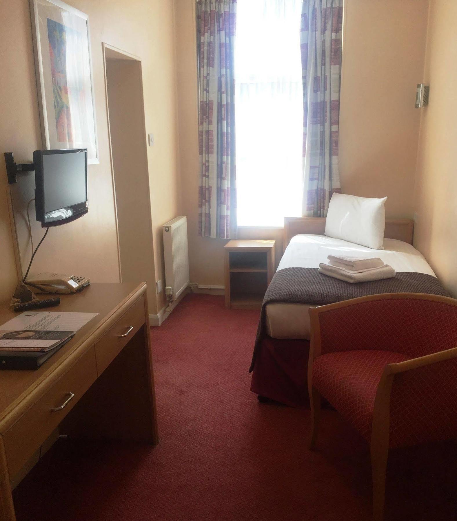 Antoinette Hotel Kingston Kingston upon Thames  Dış mekan fotoğraf